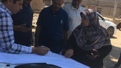 محافظ أسيوط: توجيهات بتسريع تنفيذ مشروعات حياة كريمة بالنخيلة وتذليل معوقات العمل
