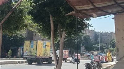 جهاز القاهرة الجديدة يواصل حملاته لرفع الإشغالات بحي القطامية