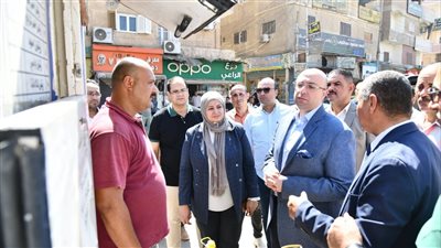 التحفظ على كمية من الأجبان بأحد الهايبرات بالفيوم لاختلاطها بالذباب 
