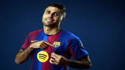 رودري يتحول إلى محور أزمة ريال مدريد بعد انتقاله إلى برشلونة