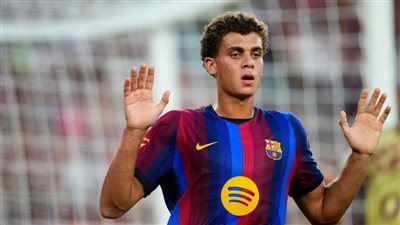 سبورت: منتخب مصر يمنح حمزة عبد الكريم فرصة لتغيير وضعه مع برشلونة