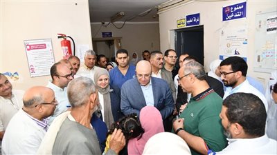 محافظ الفيوم يتفقد سير العمل بمستشفى أبشواي المركزي