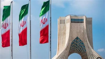 أكسيوس عن مسؤولين أمريكيين: إيران تواجه صعوبات في إيجاد طرق نقل بديلة برا أو بحرا