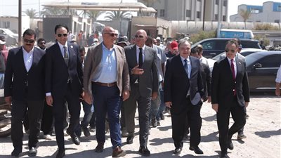 النيابة تتابع إجراءات إخلاء ساحات التحفظ على المركبات بمنطقة العامرية 