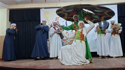 ذوو القدرات بثقافة روض الفرج يحتفون بالمولد النبوي الشريف في مترو الأنفاق