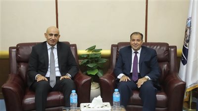تعاون بين جامعة قنا ومديرية التربية والتعليم 