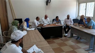 رئيس حي السيدة زينب يواصل لقاء المواطنين الأسبوعي لبحث الشكاوى وحلها