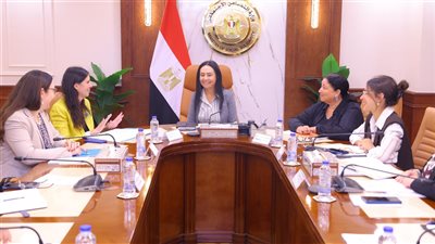 وزيرة التضامن تبحث مع ممثلة 