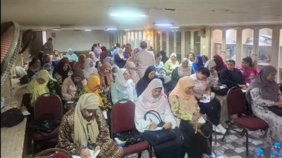 «تعليم نجع حمادي» تُواصل تأهيل الأخصائيات الاجتماعيات لتعزيز الأنشطة المدرسية