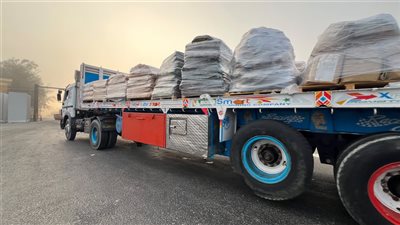 الهلال الأحمر المصري يُطلق قافلة «زاد العزة 265» محملة بالمساعدات الإنسانية إلى غزة