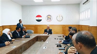 وكيل تعليم قنا يقود اجتماعًا موسعًا مع مديري ووكلاء الإدارات 