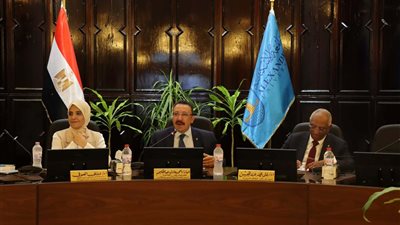   جامعة الإسكندرية تستعد للعام الدراسي الجديد وتعلن مواعيد الكشف الطبي للطلاب 