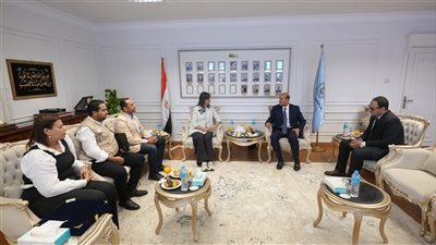 محافظ أسيوط يستقبل السفيرة نبيلة مكرم ويبحثان تعزيز التعاون مع التحالف الوطني 