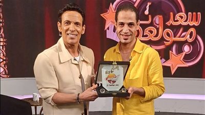 المطرب مصطفى ربيع يغني لهاني شاكر مع سعد الصغير في 
