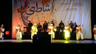 فنون شعبية وأغاني طربية في سهرة جديدة من 