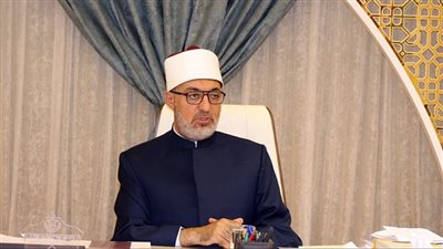 العالم يعيش مرحلة تتسم بتداخل الأزمات