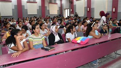 كلية آثار عين شمس تستضيف جامعة الطفل