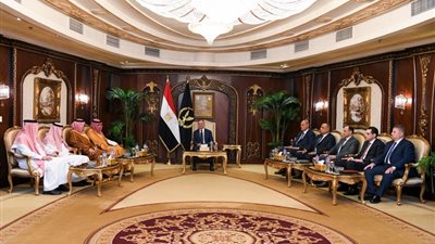وزير الداخلية يستقبل رئيس جامعة نايف العربية للعلوم الأمنية
