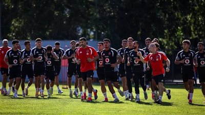 9 نجوم في الفئة الأولى بالأهلي.. تعرف على الرواتب والحوافز
