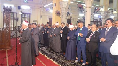 محافظ القليوبية يستقبل وزير الأوقاف بالديوان العام ويشاركه احتفالات المحافظة بعيدها القومي