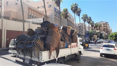 حملات مكثفة بالإسكندرية لضبط الأسواق وإزالة الإشغالات