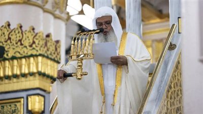 خطيب المسجد النبوي يكشف سر بناء الإنسان الصالح