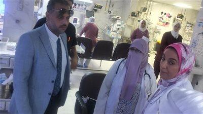 في يوم العطلة.. جولة مفاجئة لمتابعة انتظام العمل والخدمة الطبية بمستشفى بلبيس