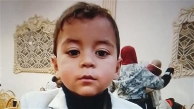 مأساة في المنوفية.. وفاة طفل بعد العثور عليه داخل سيارة بقرية سمادون