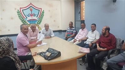توزيع مديري ووكلاء المدارس الابتدائية الجدد على مواقعهم بنجع حمادى 