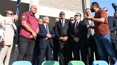 وزير الرياضة ومحافظ بورسعيد يتفقدان استاد النادي المصري ويوجهان بسرعة الانتهاء 