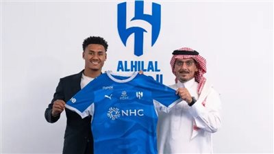 الهلال يعلن رسميًا ضم أولي واتكينز 