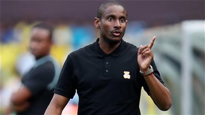 موكوينا يعلن قائمة بيراميدز لمواجهة المصري