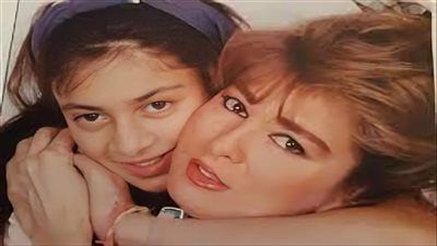 تفاصيل محاولة نجلاء فتحي إنهاء حياتها بسبب ابنتها الراحلة