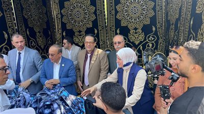 حياة كريمة ترسم البسمة على وجوه 250 طالب بمدارس شرق طنطا