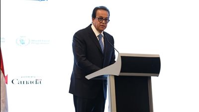 وزير الصحة يطلق معايير اعتماد المنشآت الصحية صديقة الأم والطفل 