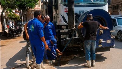 جهود مستمرة للحفاظ على كفاءة منظومة الصرف الصحي بديرب نجم
