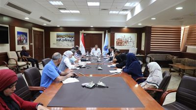 مسارات  جديدة لحركة النقل الثقيل وغرامات مالية للمخالفين بالبحر الأحمر