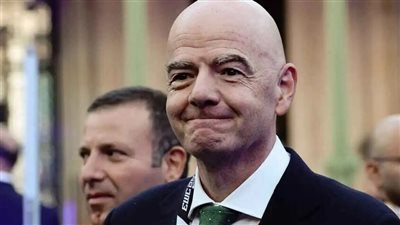 فرنسا تدرس إنهاء دعم إنفانتينو قبل انتخابات رئاسة فيفا