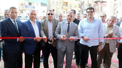 محافظ الشرقية يفتتح معرض «أهلاً مدارس» بميدان التحرير في الزقازيق