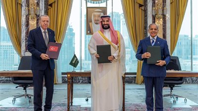 السعودية وتركيا وباكستان ينشئون أمانة عامة لـ
