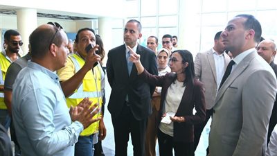 محافظ البحيرة ونائب وزير الصحة يتفقدان مشروعات المستشفيات