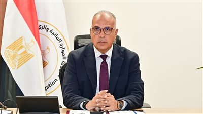 وزير الري يتابع إجراءات التطوير المؤسسي بالوزارة لتعزيز كفاءة الأداء وتحسين الخدمات المقدمة للمواطنين
