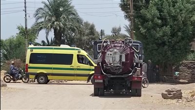إصابة 4 أشخاص في حادث تصادم دراجتين بقنا 