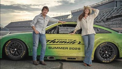توم كروز يعلن عن عودة Days of Thunder بمشاركة آن هاثاواي