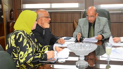 جامعة أسيوط تنظم برنامج لتعليم اللغة العربية لطلاب جامعة سمرقند بأوزبكستان