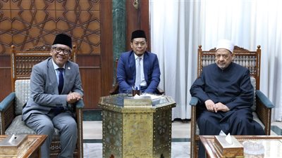 شيخ الأزهر يستقبل السفير الإندونيسي بالقاهرة لبحث سبل تعزيز التعاون المشترك