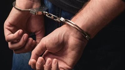 إحالة 3 عاطلين لمحكمة الجنايات في إطلاق ألعاب نارية بالسلام
