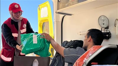 الهلال الأحمر المصري يقدم خدمات إنسانية متكاملة للدفعة الـ 80 من الجرحى الفلسطينيين