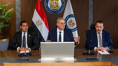 وزيرا الرياضة والبترول يجتمعان مع رؤساء أندية بتروجيت وإنبي وأبو قير للأسمدة وبترول أسيوط