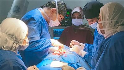 إنقاذ حياة مريضة من دولة عربية بعد استئصال ورم بالغدة الدرقية بمستشفى دار السلام 
